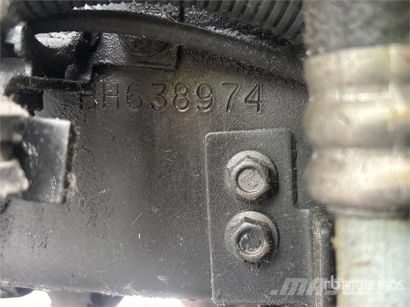 International 4300 Furgons