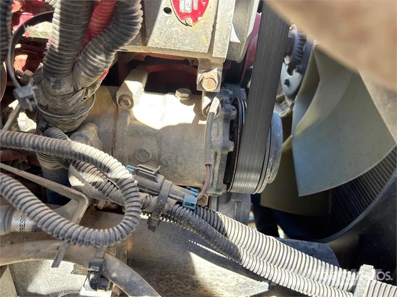 International 4300 Tovornjaki za vodo
