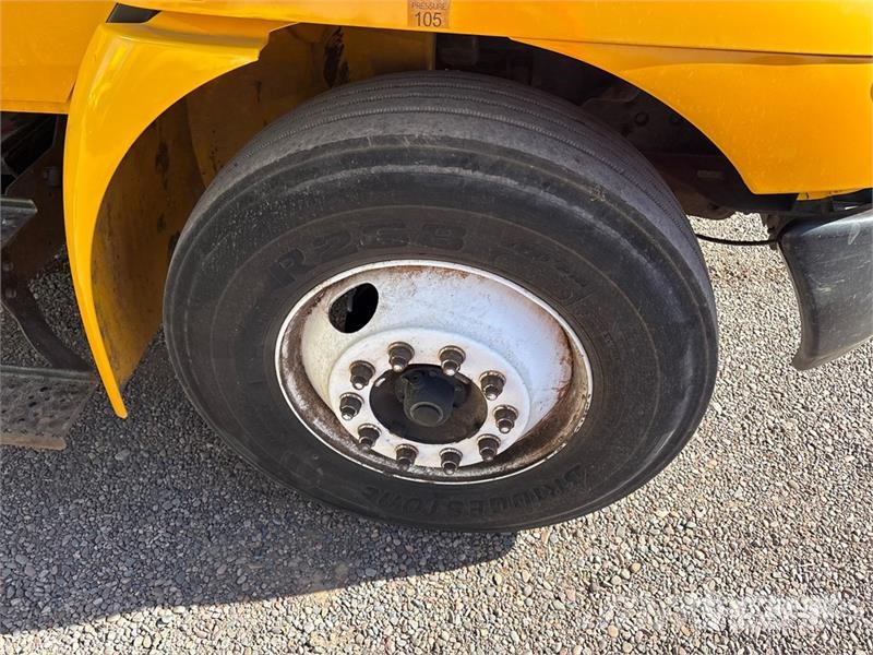 International 4300 Грузовики-Фургоны