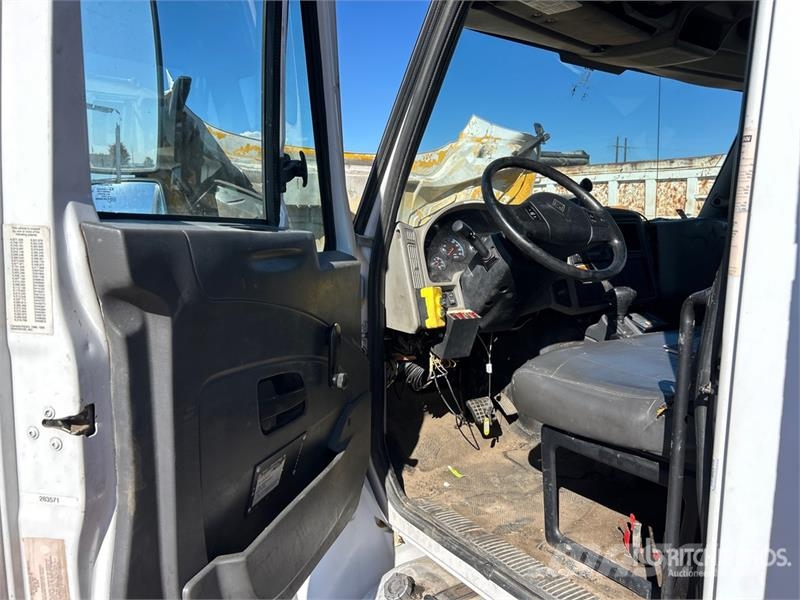 International 4300 Onderhoud voertuigen