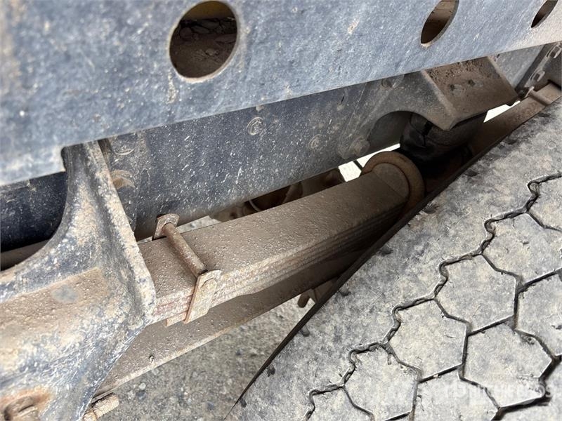 International 4300 Billenő teherautók