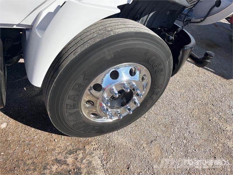 International 4300 Ūdens mašīnas