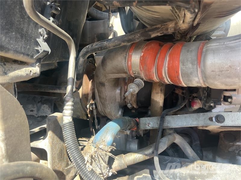 International 4300 صهاريج مياه