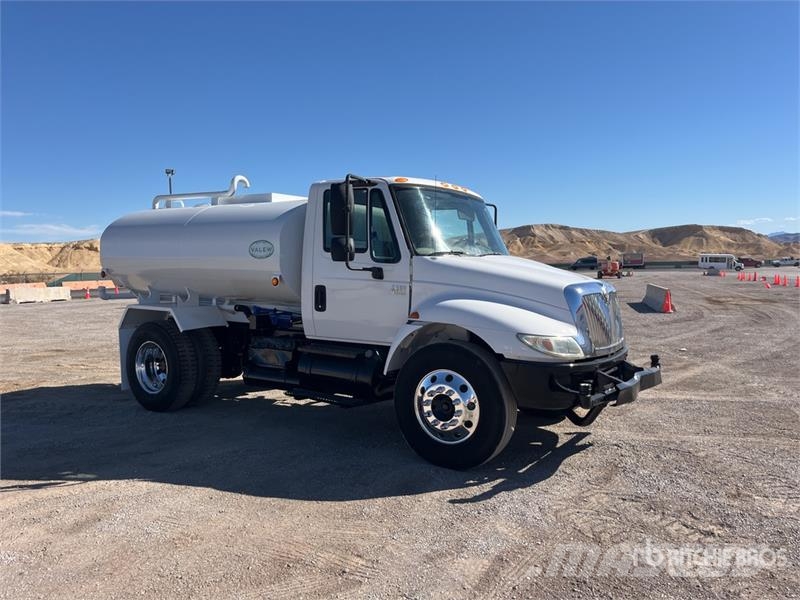 International 4300 Ūdens mašīnas