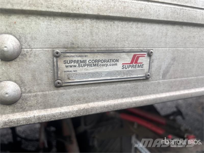 International 4300 Furgons