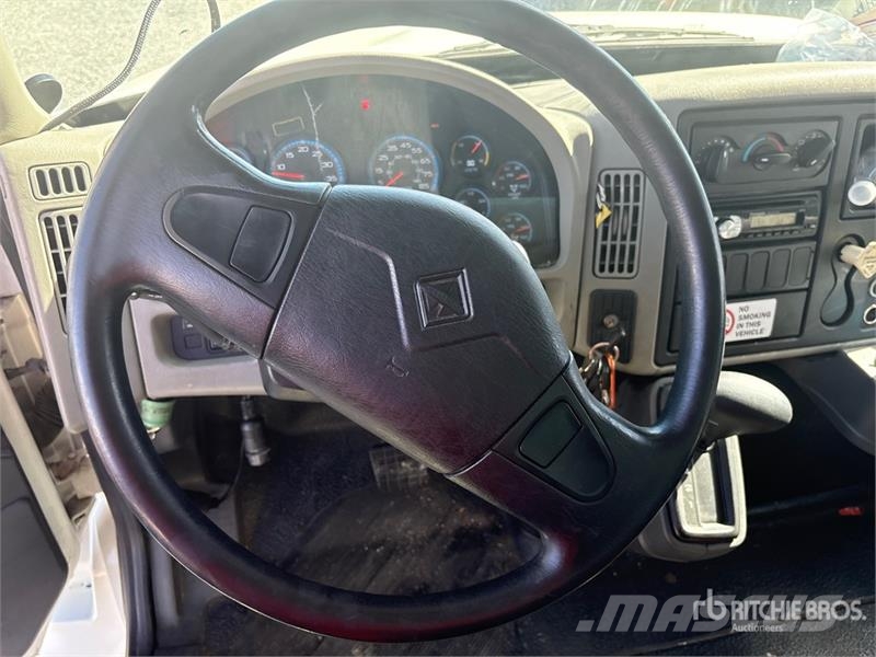 International 4300 Fast kasse