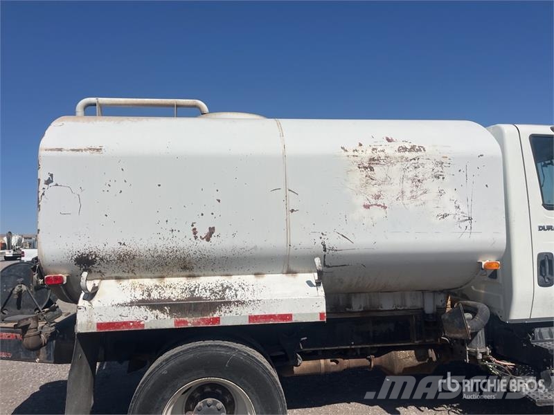 International 4300 صهاريج مياه