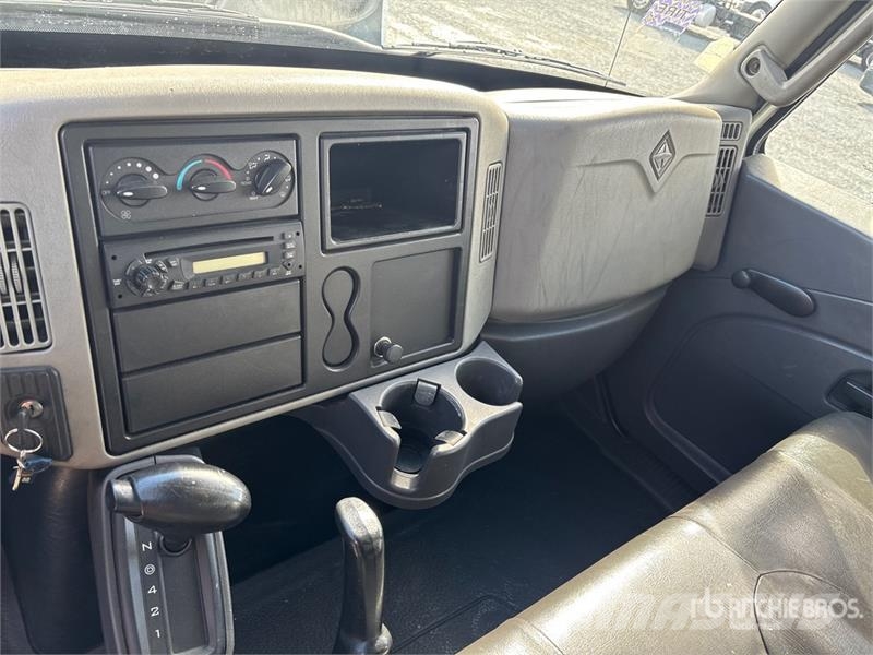 International 4300 Box body trucks