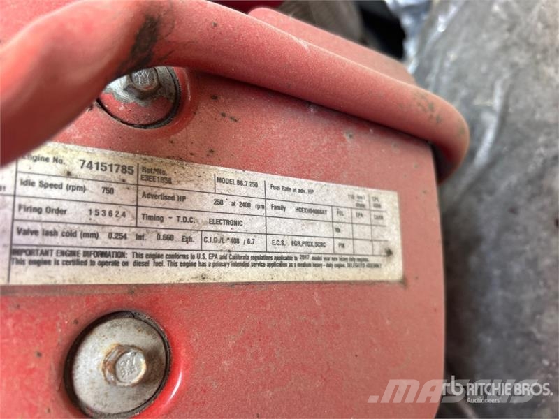 International 4300 Isotermos y frigoríficos