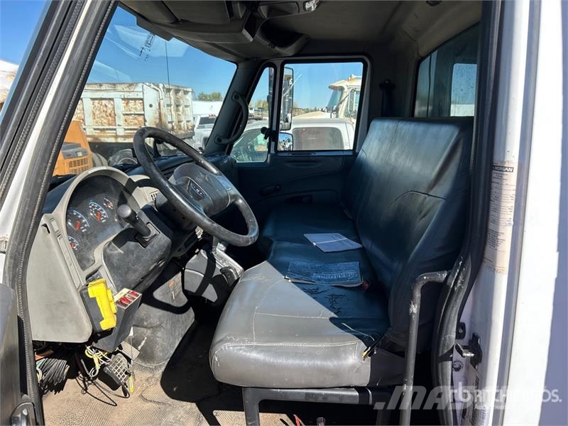 International 4300 Onderhoud voertuigen