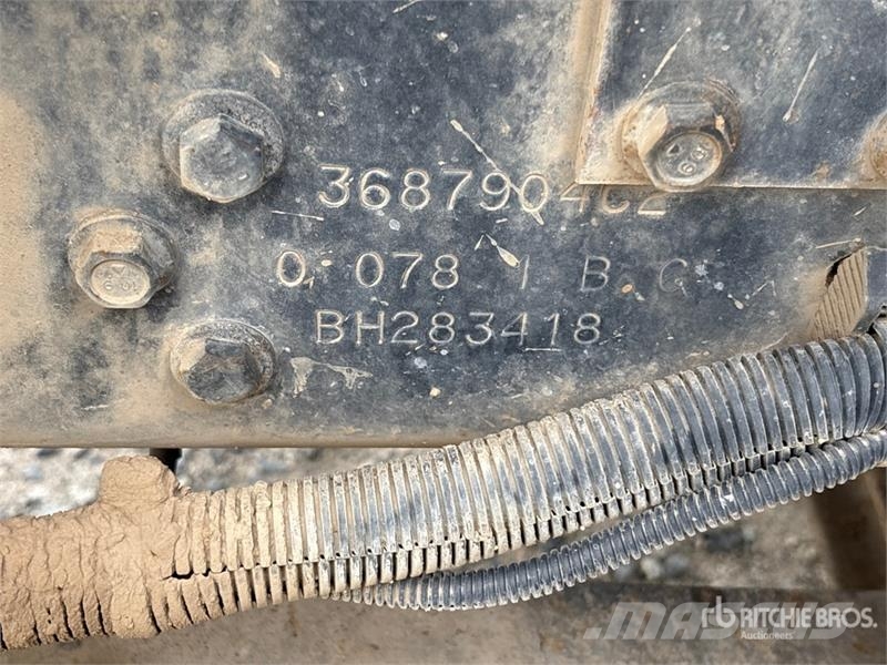 International 4300 Billenő teherautók
