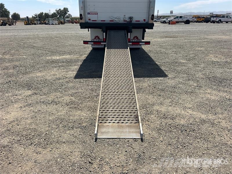 International 4300 Isotermos y frigoríficos