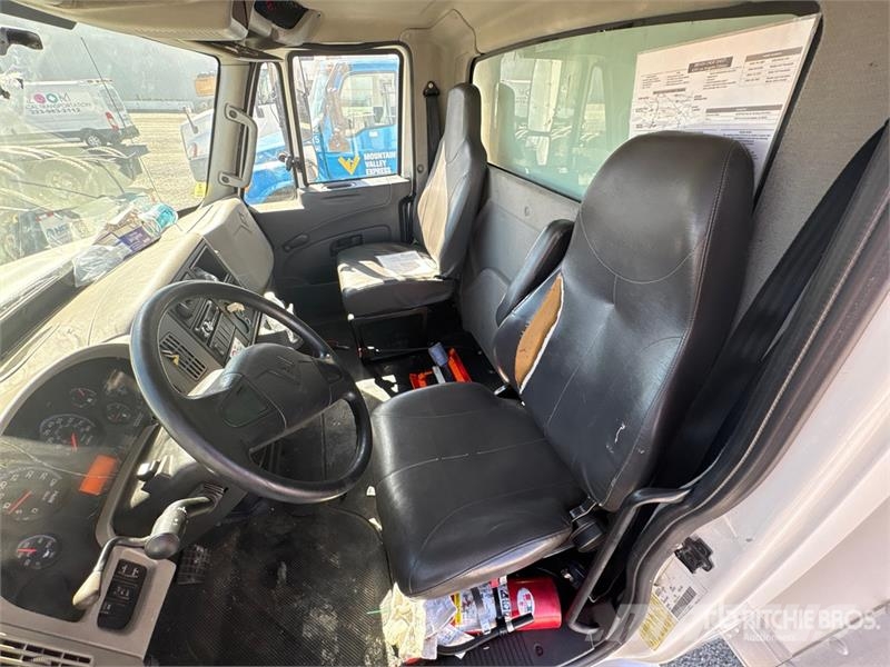International 4300 Fast kasse