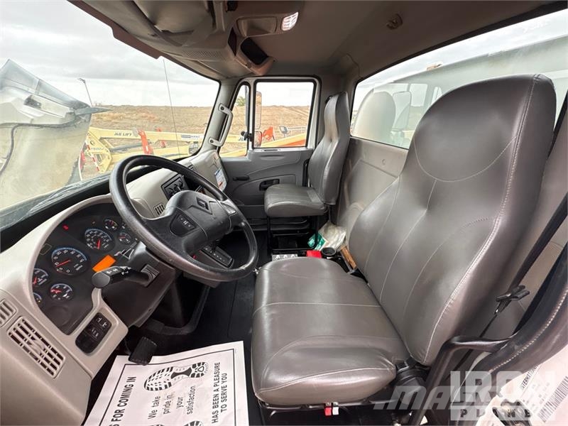 International 4300 Vandens sunkvežimiai