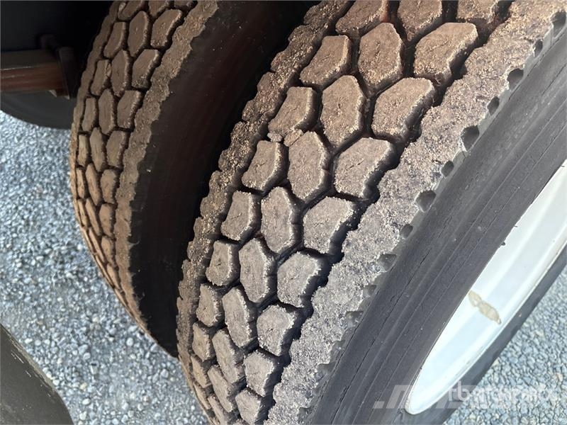 International 4300 Fast kasse