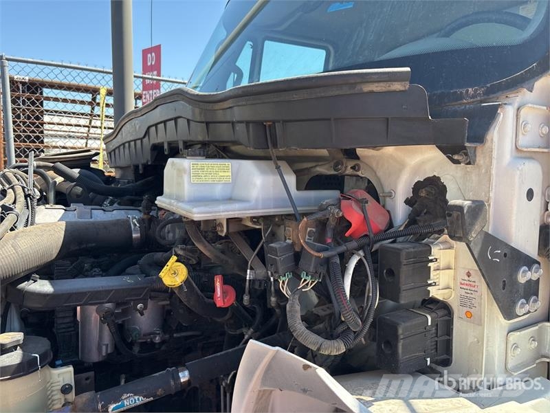 International 4300 Грузовики-Фургоны