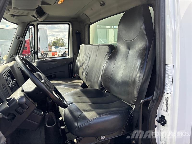 International 4300 Box body trucks