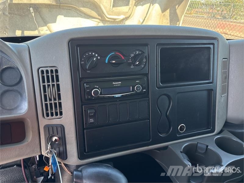 International 4300 Грузовики-Фургоны