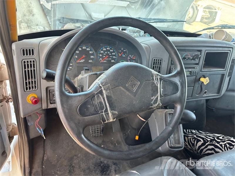 International 4300 Sanduk kamioni