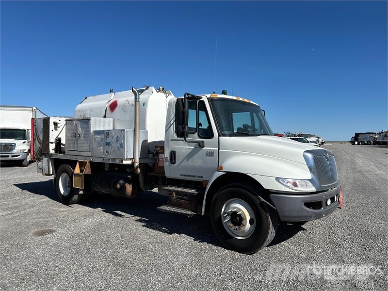 International 4300 Tanker trucks