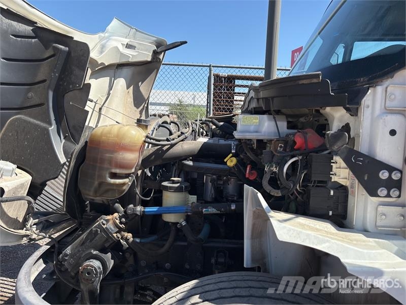 International 4300 Грузовики-Фургоны