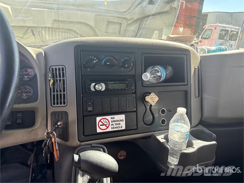 International 4300 Fast kasse