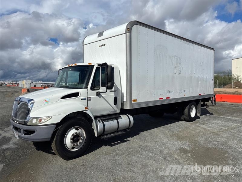 International 4300 Box body trucks