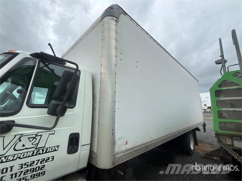 International 4300 Furgons