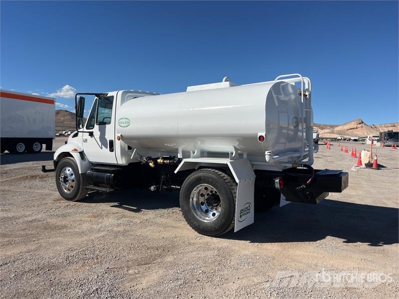 International 4300 Ūdens mašīnas