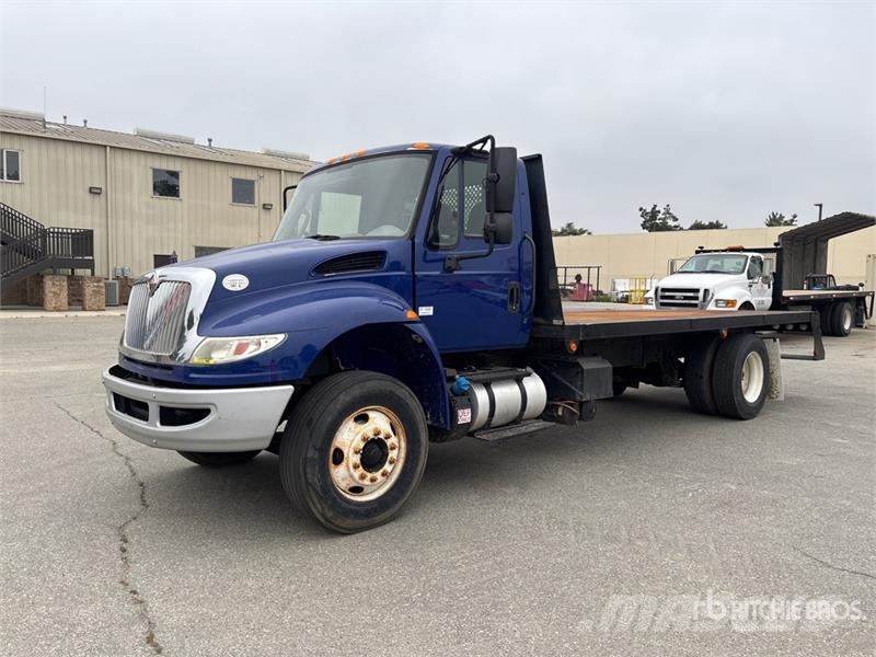 International 4300 4x2 Flatbed Truck Kamioni sa otvorenim sandukom