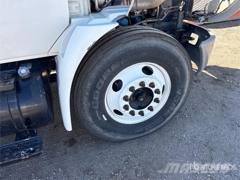 International 4300 4x2 Service Truck Pilsētas atkritumvedēji