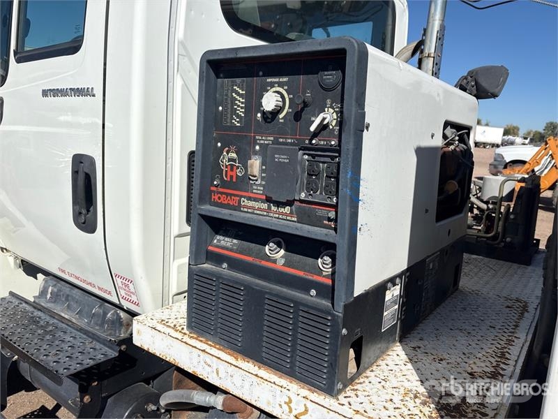 International 4300 4x2 Service Truck Pilsētas atkritumvedēji