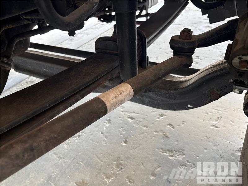 International 4300 SBA شاحنات ذات هيكل صندوقي