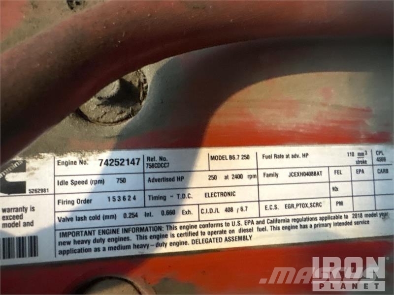 International 4300 SBA Šleperi za vozila