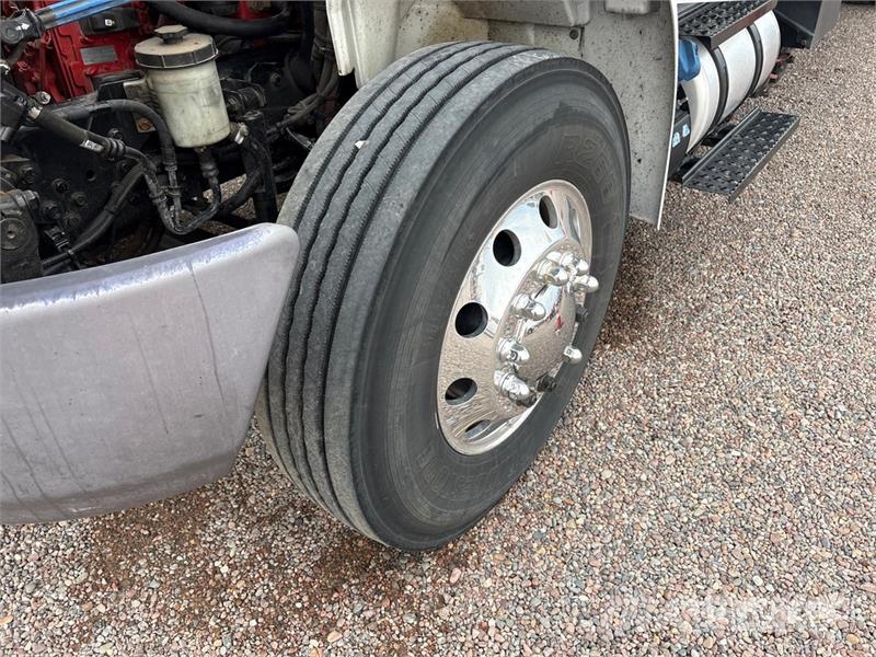 International 4300 SBA Sunkvežimiai su dengtu kėbulu
