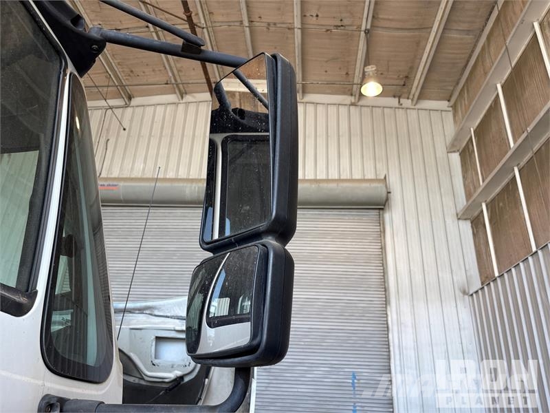 International 4300 SBA Šleperi za vozila
