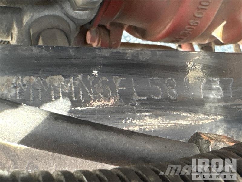 International 4300 SBA Camiones con caja de remolque