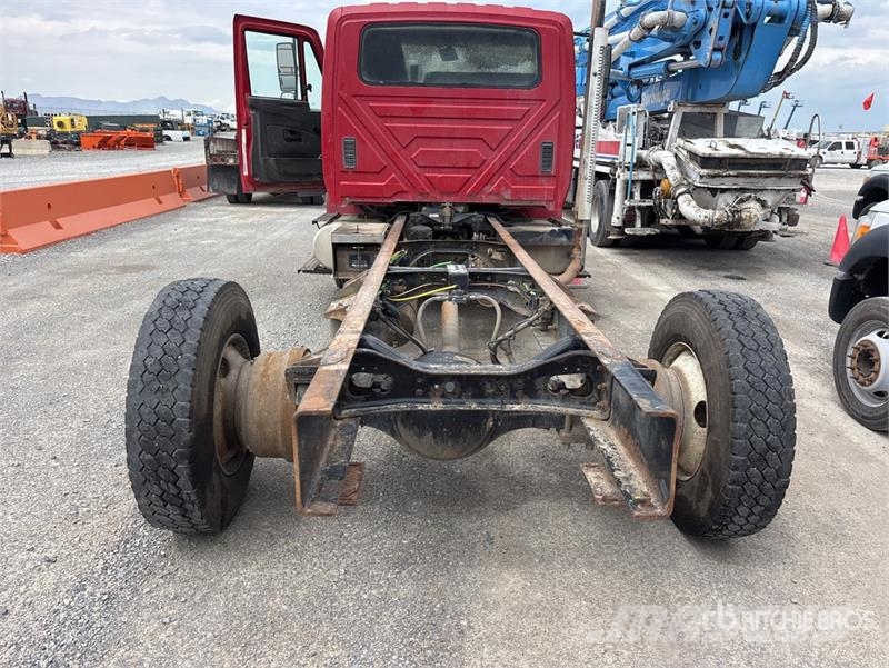 International 4400 كابينة والداخلية