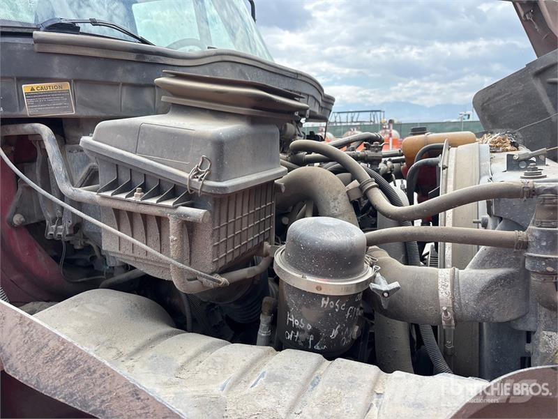 International 4400 كابينة والداخلية