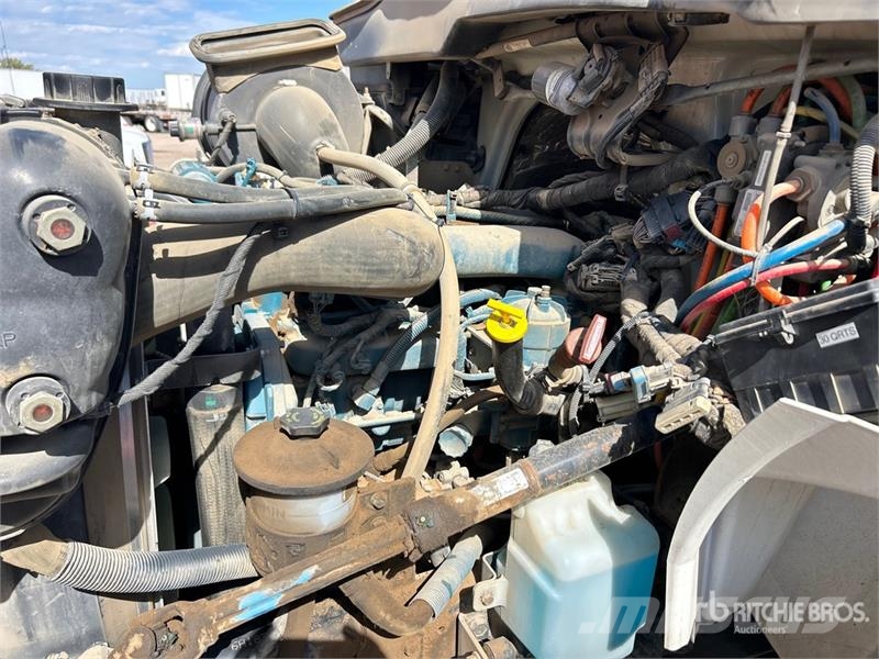 International 4400 Vakuumski tovornjaki