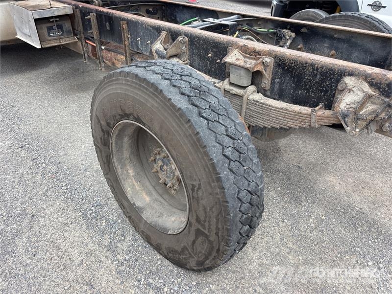 International 4400 كابينة والداخلية