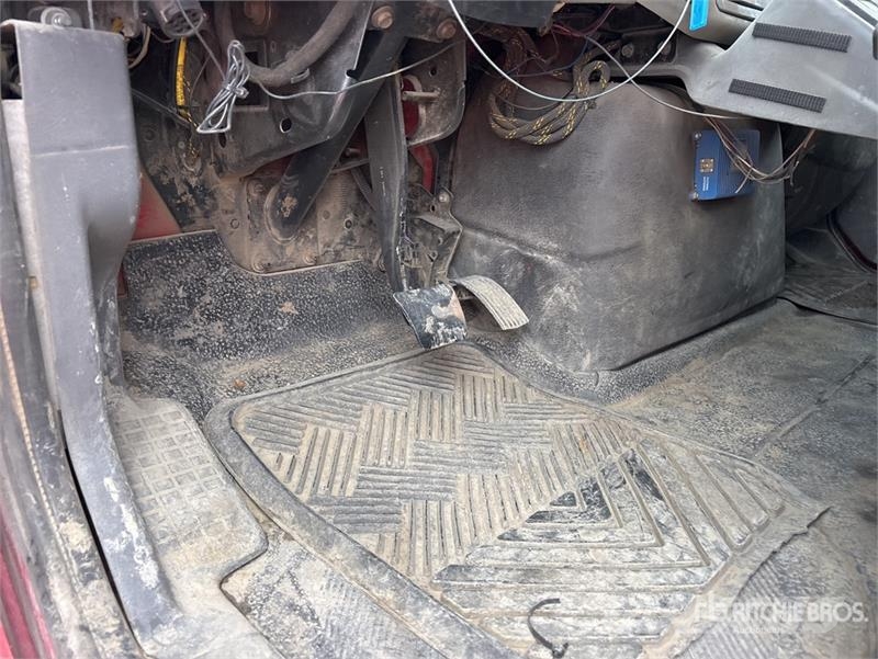 International 4400 كابينة والداخلية