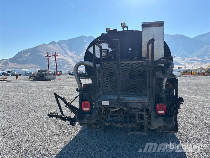 International 4700 Вантажівки-цистерни