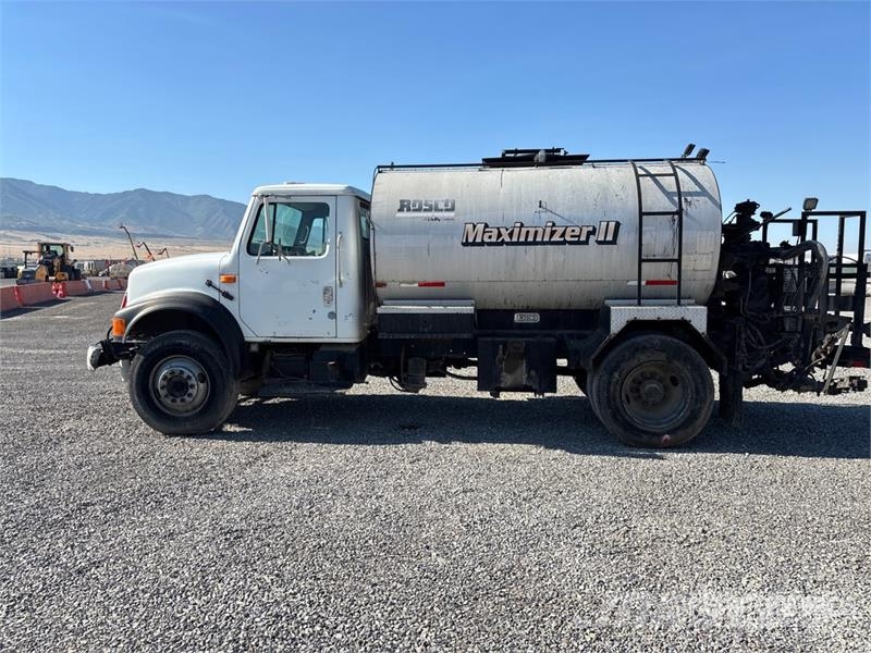 International 4700 Вантажівки-цистерни