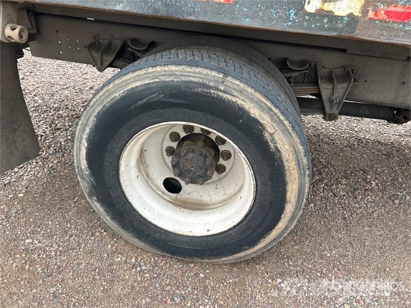 International 4700 Самосвал