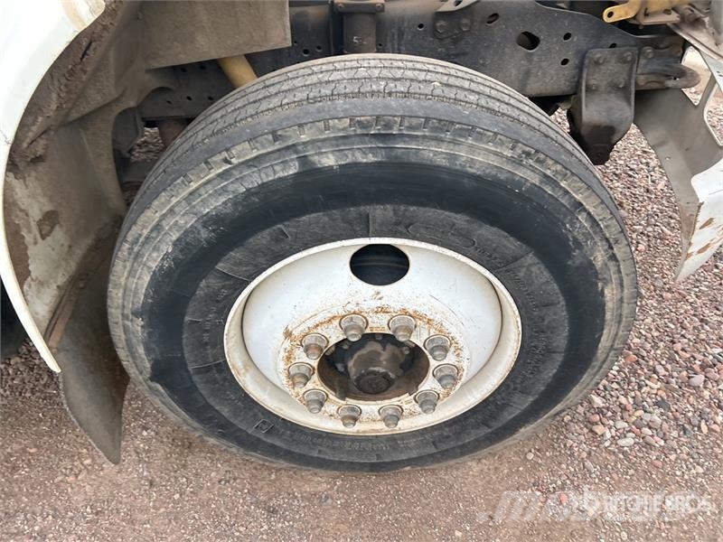 International 4700 Самосвал