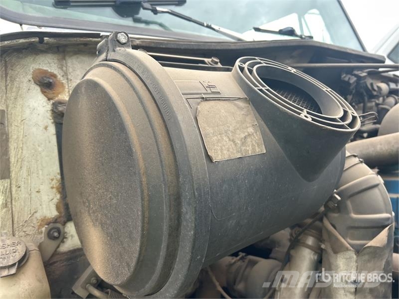 International 4700 Самосвал