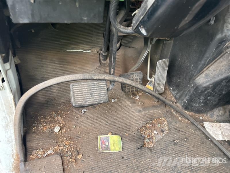 International 4700 Самосвал