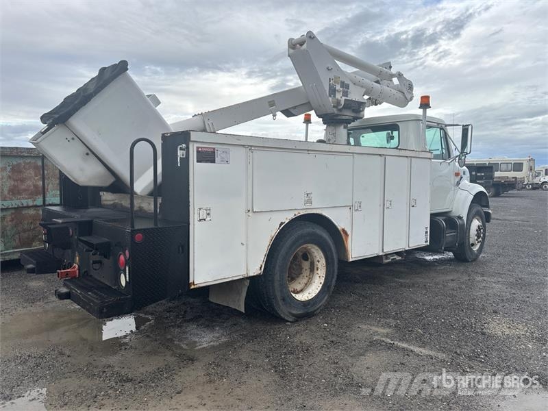 International 4700 4x2 Bucket Truck (Inoperable) LKW-Arbeitsbühnen