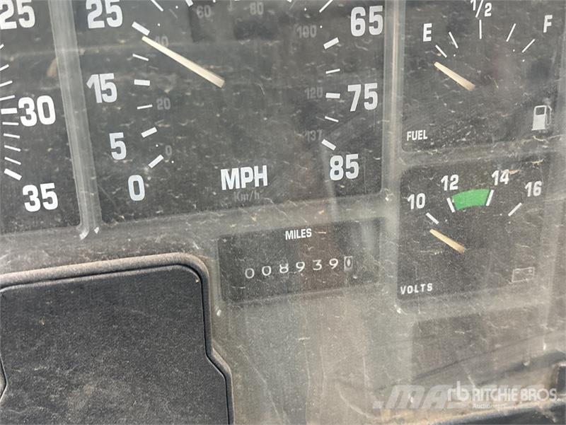 International 4900 Kiper tovornjaki
